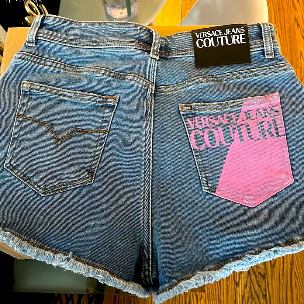 SOLD -Versace shorts denim SZ 28 new